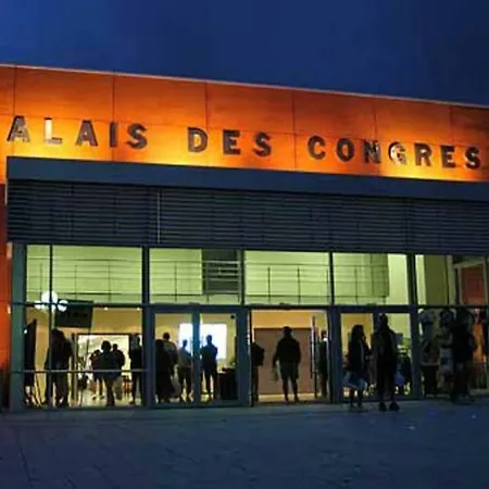 Apartman So Chic Champs Elysees Palais Des Congres !